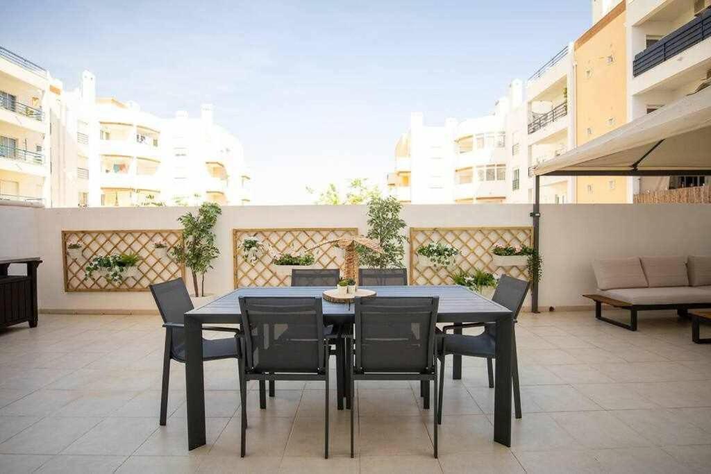 Modern 3Br Apt W/ Lg Terrace, Bbq, Ac & Parking Tavira Exterior foto